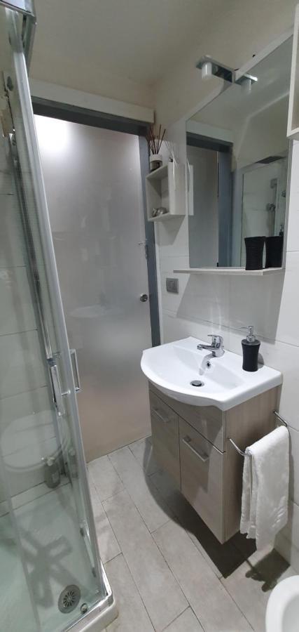 شقة Blumon House نابولي المظهر الخارجي الصورة